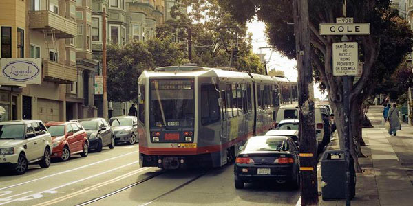 Из-за вируса в Сан-Франциско сделали бесплатным проезд в общественном транспорте
