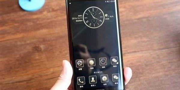 Gionee M2017: смартфон с необычной батареей