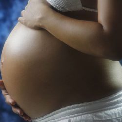 Ученые: пол будущего ребенка зависит от давления женщины при зачатии