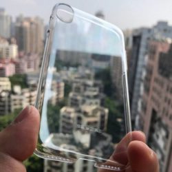Первая фотография чехла для смартфона iPhone 8 подтверждает наличие сдвоенной камеры и отсутствие сканера отпечатков пальцев на задней панели