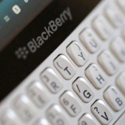 Qualcomm обязали заплатить BlackBerry 814,9 млн долларов