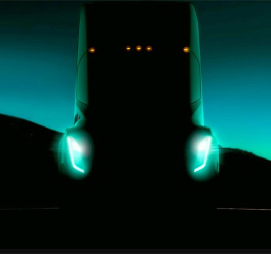 Опубликовано первое изображение грузовика Tesla
