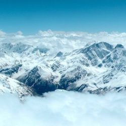 Эльбрус, гора смерти: гибель двух альпинистов заставила вспомнить древние легенды