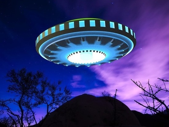 Американские телезрители увидели НЛО в прямом эфире