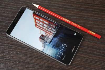 Смартфон Mate 10 от Huawei будет дороже iPhone X