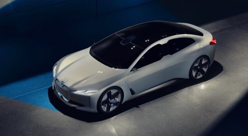 Компания BMW представляет i Vision Dynamics - будущего конкурента Tesla Model S