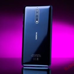 В интернете появилась фотография Nokia 9 в синем цвете