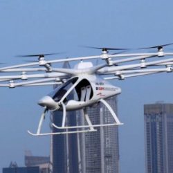 "Летающее такси" компании Volocopter совершило первый беспилотный полет в условиях большого города
