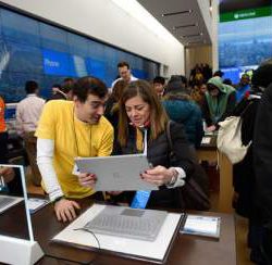 Microsoft готовит недорогой планшет Surface