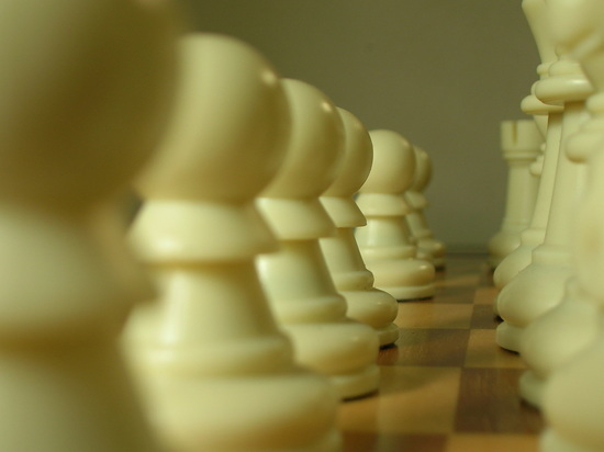 День шахмат: мир отмечает праздник хобби, продлевающего жизнь
