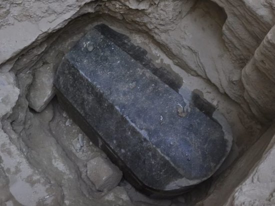 Археологи решились открыть двухтысячелетний саркофаг, хранящий тайны древней Александрии