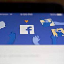 Facebook начал оценивать надежность пользователей