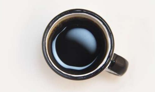 Ученые выяснили, насколько горячим является "кофе Шредингера"?